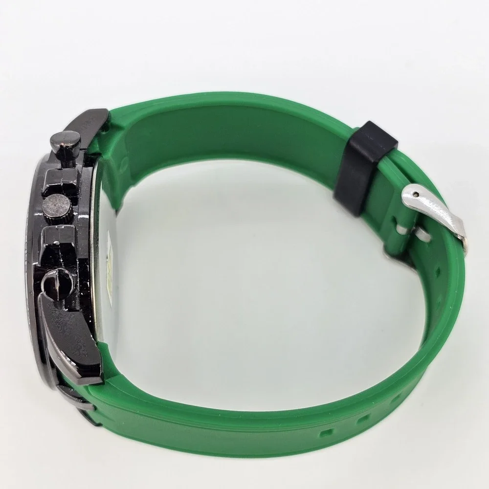 Men's Analog‎ Watch 45MM Black Dial Green Plastic Bands New Battery